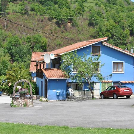 Hotel Avelina Onís Exterior foto