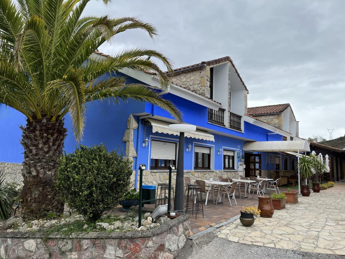 Hotel Avelina Onís Exterior foto