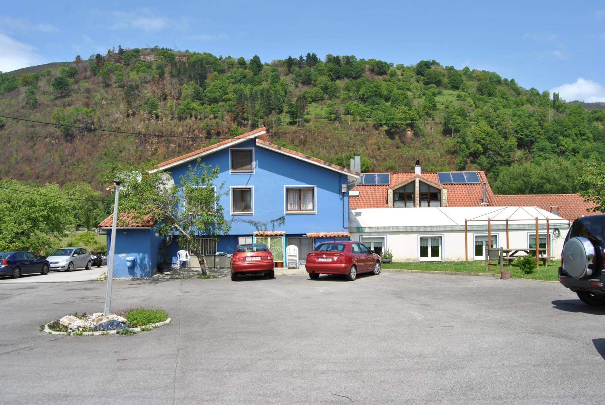 Hotel Avelina Onís Exterior foto